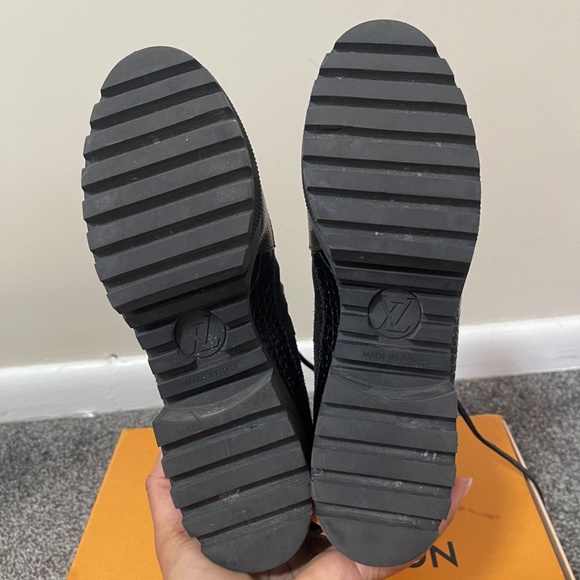 Louis Vuitton platform boots - Picture 5 of 5
